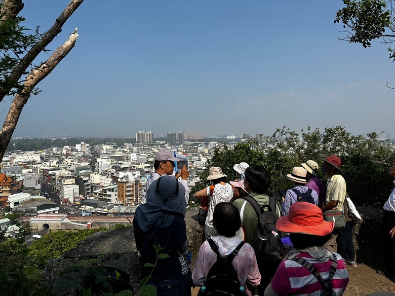 圖3. 龜山山頂。